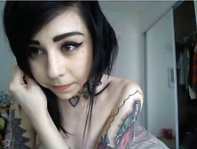 Tiny Emo Chick's First Toying Video