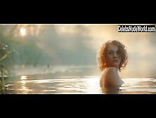 Aglaya Tarasova Outdoor Nudity,  Perfect Butt In Tanki (2018)
