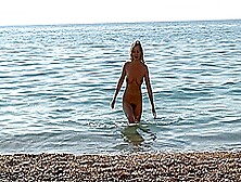 Hairy Girl Riana S Makes A Splash At The Beach