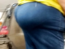 Thick Fat Bubble Ass Bend Over In Public Must Watch