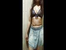 Desi Student Hottest Girl Dancing And Showing Indian Body