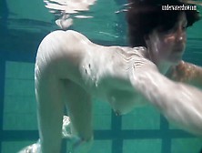 Hot Barbara Chehova Horny Underwater Swimming Teenie