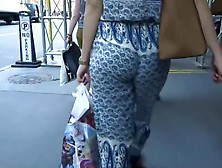 Loose Pants Tucked In Ass Crack