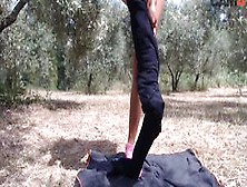 Italian Girl Squirts In The Woods | Cam4