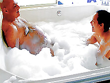 Hot Foamy Jacuzzi Sex With Garabas And Olpr