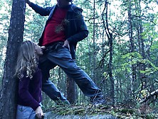 Blown A Stranger In The Woods To Help Her - Public Sex