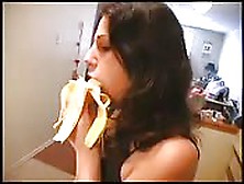 Sexo Con Un Plátano Y Un Cigarro