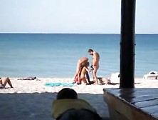 Beachsex - Public Beach Suck