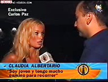 Claudia Albertario In Intrusos (2001)