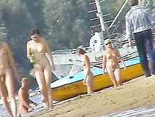 This Nude Beach Has Lots Of Horny Females And Guys