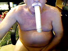Dad Shows Off His Deep-Throating Skills On Webcam