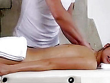Susan Ayn Gets Horny At The Massage Parlor