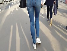 Sporty Ass In A Hurry