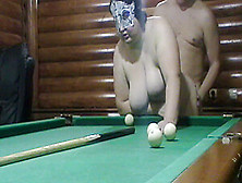 We Plays Billiards