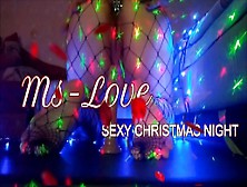 Solo Girl With Sexy Big Ass Rides Dildo On Christmas Night