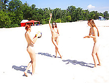 Skinny Nudist Teenie Likes A Pretty Day At The Beach