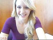 Lovely Blonde Masturbates On Webcam