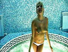 Young-Gusel - Nude Elastic Bathtub