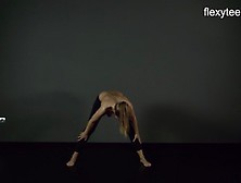 Amateur Shows Flexible Nude Body