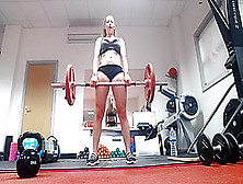 Plugged Sporty Girl Gets Horny Doing Workout