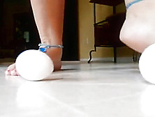 Barefoot Egg Crush