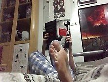 Stare At My Feet While I Read (Pov)