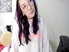 Colombian Webcamer Skank Who Looks Like An Alternative Otaku Cunt With Mouth Loves Sex And Wants To Become