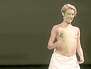 Naked On Stage-120 N4