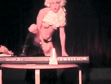 Burlesque Strip Show-Shocking Mix-005 Buuurl