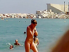 Nudist Amateur Voyeur Beach Close-Up Video