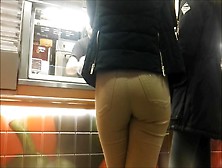 tight jeans Voyeur Videos