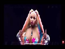 Nicki Minaj Jiggling Her Big Ass Titts
