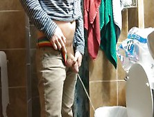 Bathroom Spycam Gay Roommate