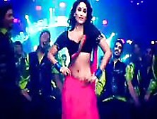Kareena Kapoor Hot Dancing