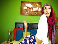 Muslim Hijab Twerking
