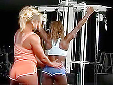 Lesbian Bodybuilders Flex At The Gym