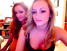 Amateur Young Lesbian Webcam