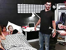 Hot Foursome Dormsex Caught By Manager