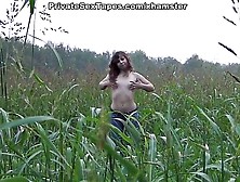 My Amateur Girlfriend Orgasm At Home And In The Field