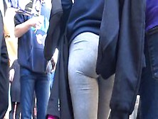 Spanish 18 Years Old Booty In Yoga Pants