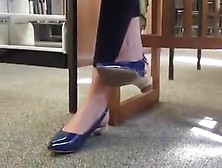 Candid College Teen Feet Painted Toes Shoeplay