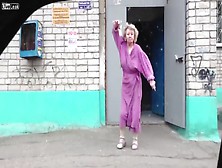 Crazy Granny Street Exposure
