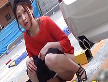 Piss Japan Tv - Kinky Asia Urinating On Street