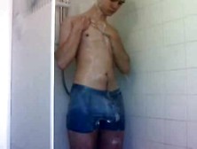 Hot Masturbation Video In The Shower