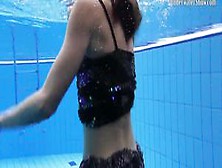 Best Swimming Hot Girl Ever