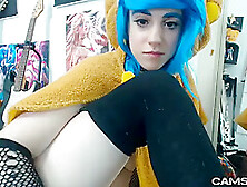 Great Pussy On Blue Haired Teen On Webcam