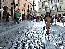 Sweet Eileen Shows Her Sexy Body On Public Streets
