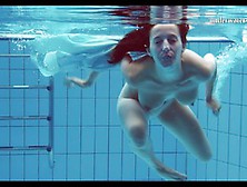 Sexy Piyavka Chehova Big Bouncy Juicy Tits Underwater