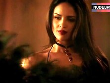 Eiza Gonzalez Seductive Dance With White Snake – From Dusk Till Dawn: The Series