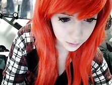 Gorgeous Teen Girl Toying On Webcam